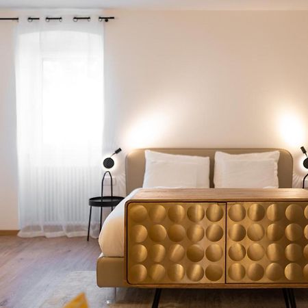Guesthouse Diwine Merano Exterior foto A bedroom